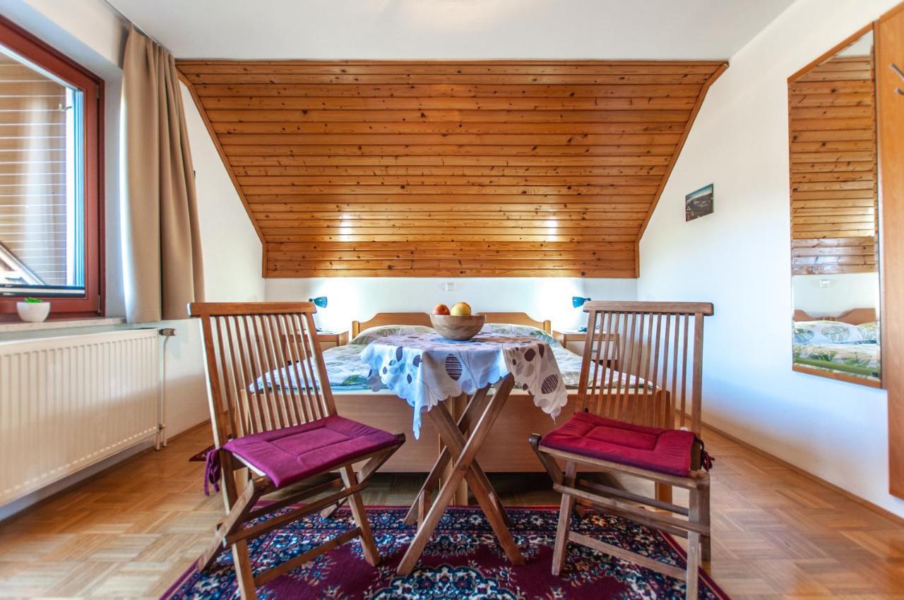 Guest House Alenka Бохинь Экстерьер фото
